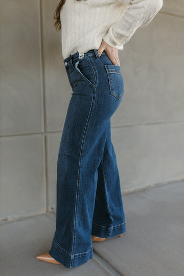 Judy Blue Mid-Rise Wide Jeans